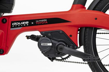 Elektryczne rowery cargo Toyoty i DOUZE Cycles w sieci sprzedaży Toyota Francja